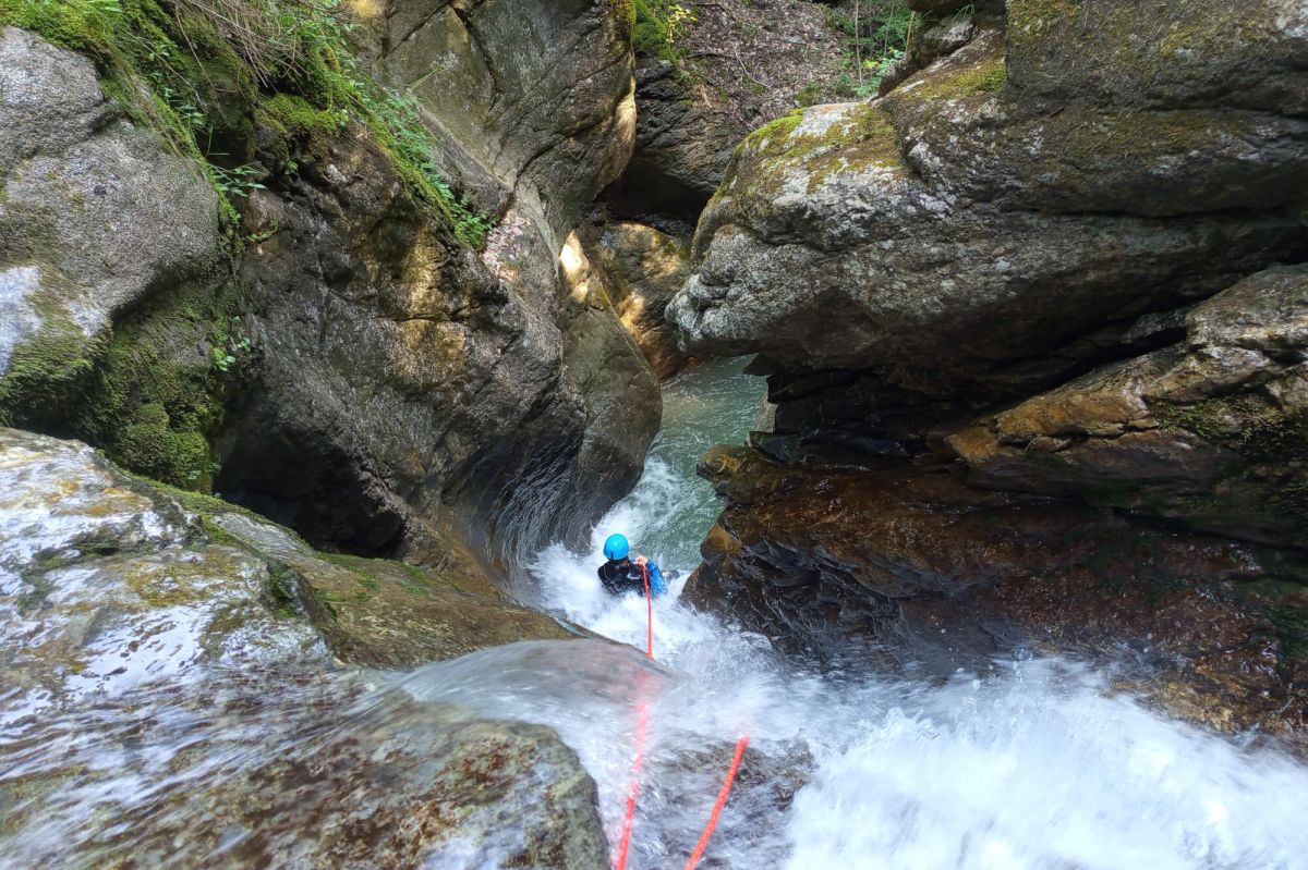 Canyoning in Morzine with Yaute canyon